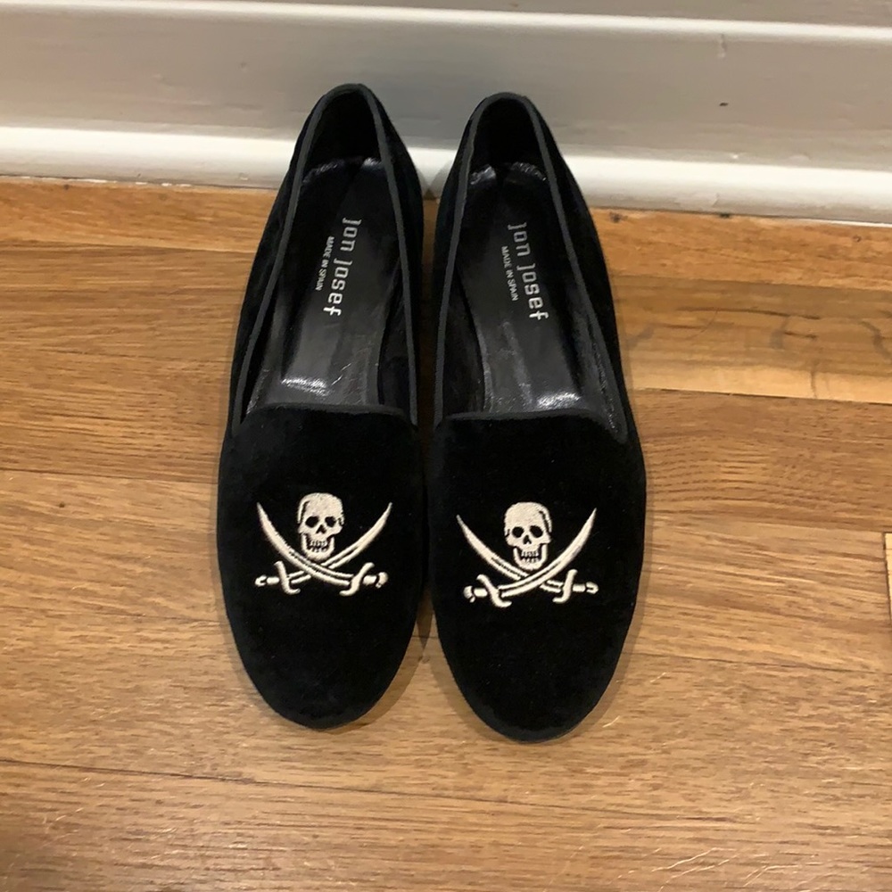 Jon Josef Flats